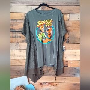 Upcycled Scooby Doo Graphic Women's Top - Green Oversized